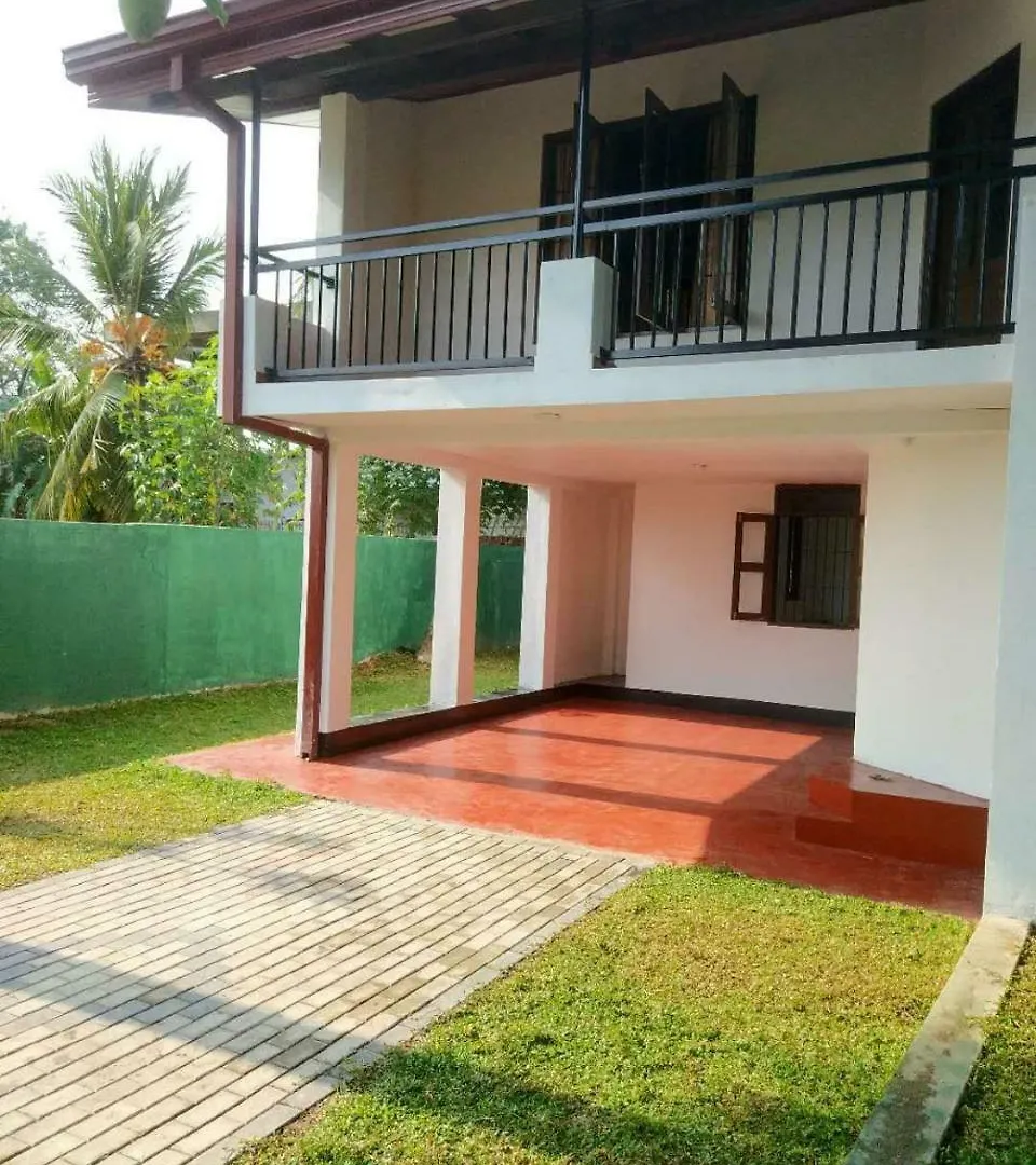 Colombo Airport B&B At Negombo Alojamento de Acomodação e Pequeno-almoço